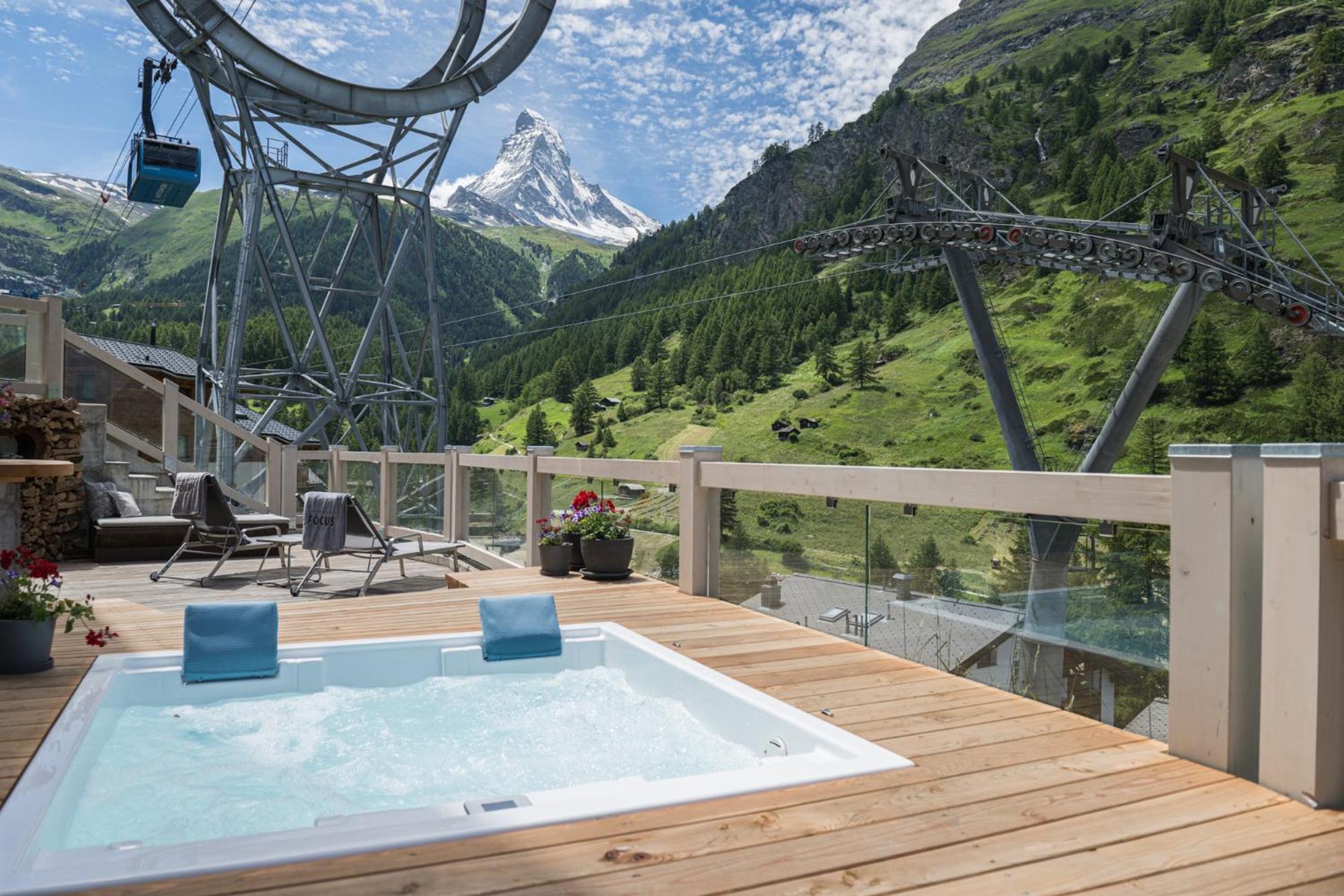 Matterhorn Focus Design Hotel Zermatt Exterior photo