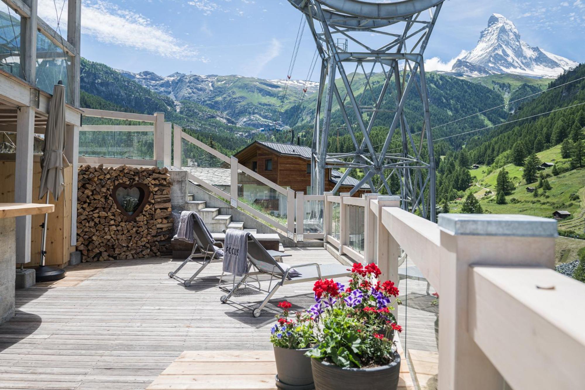 Matterhorn Focus Design Hotel Zermatt Exterior photo